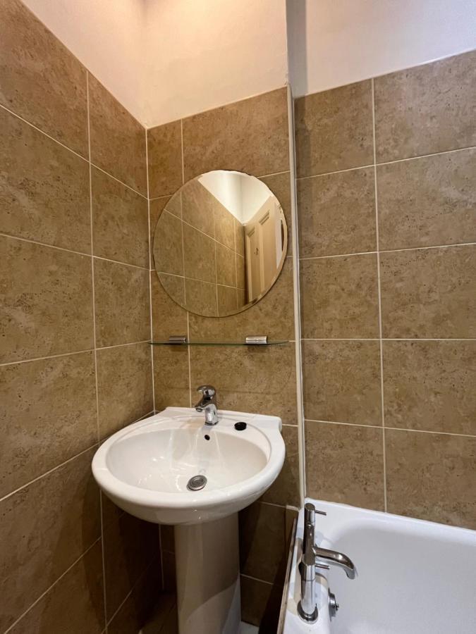 Bright 3 Bedroom Edinburgh City Apt Zewnętrze zdjęcie