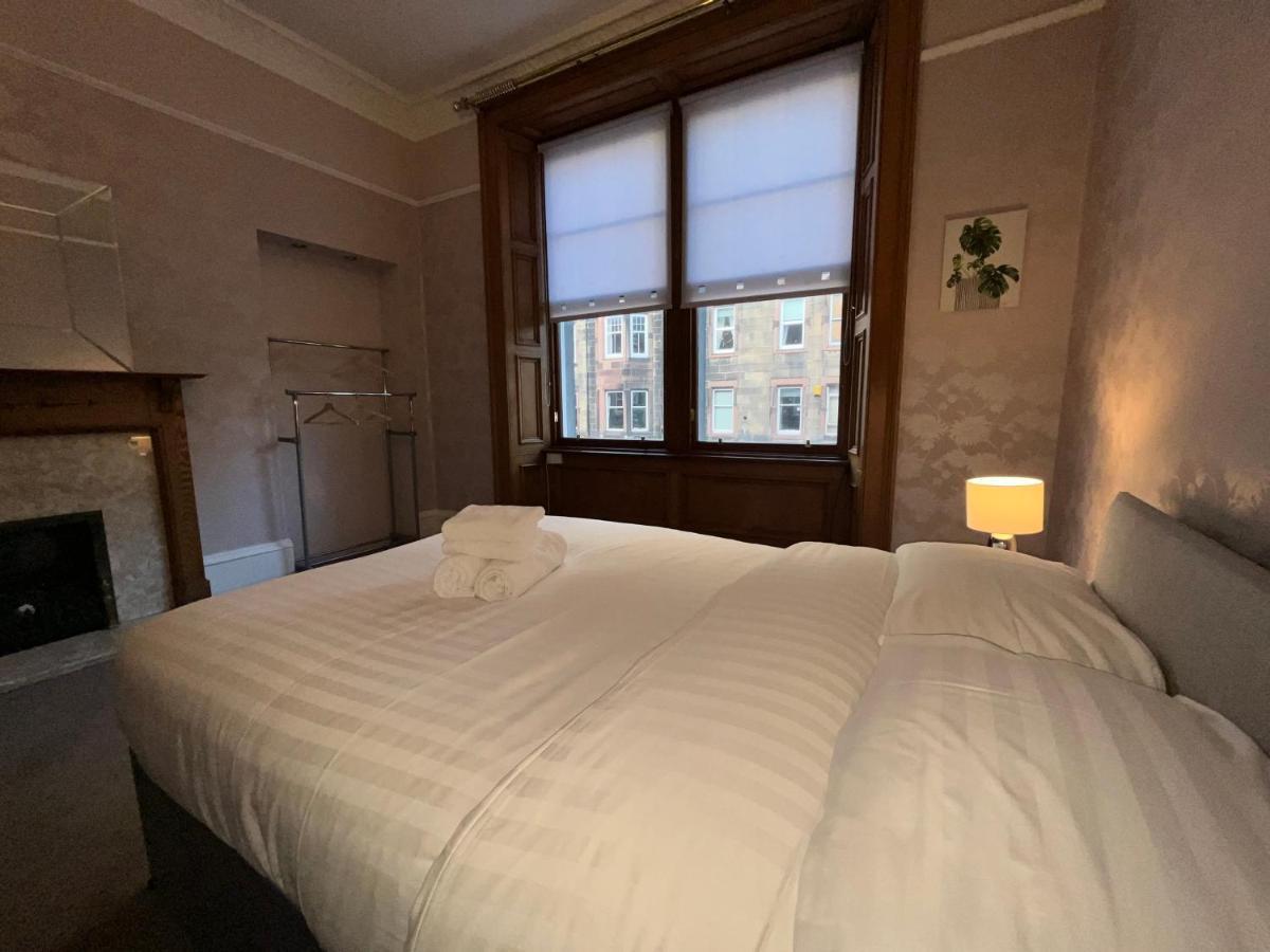 Bright 3 Bedroom Edinburgh City Apt Zewnętrze zdjęcie